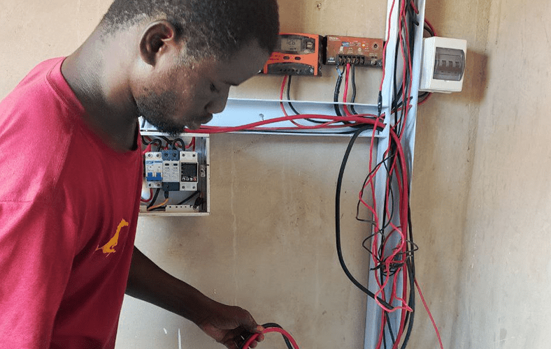 solar inverter installers in ghana